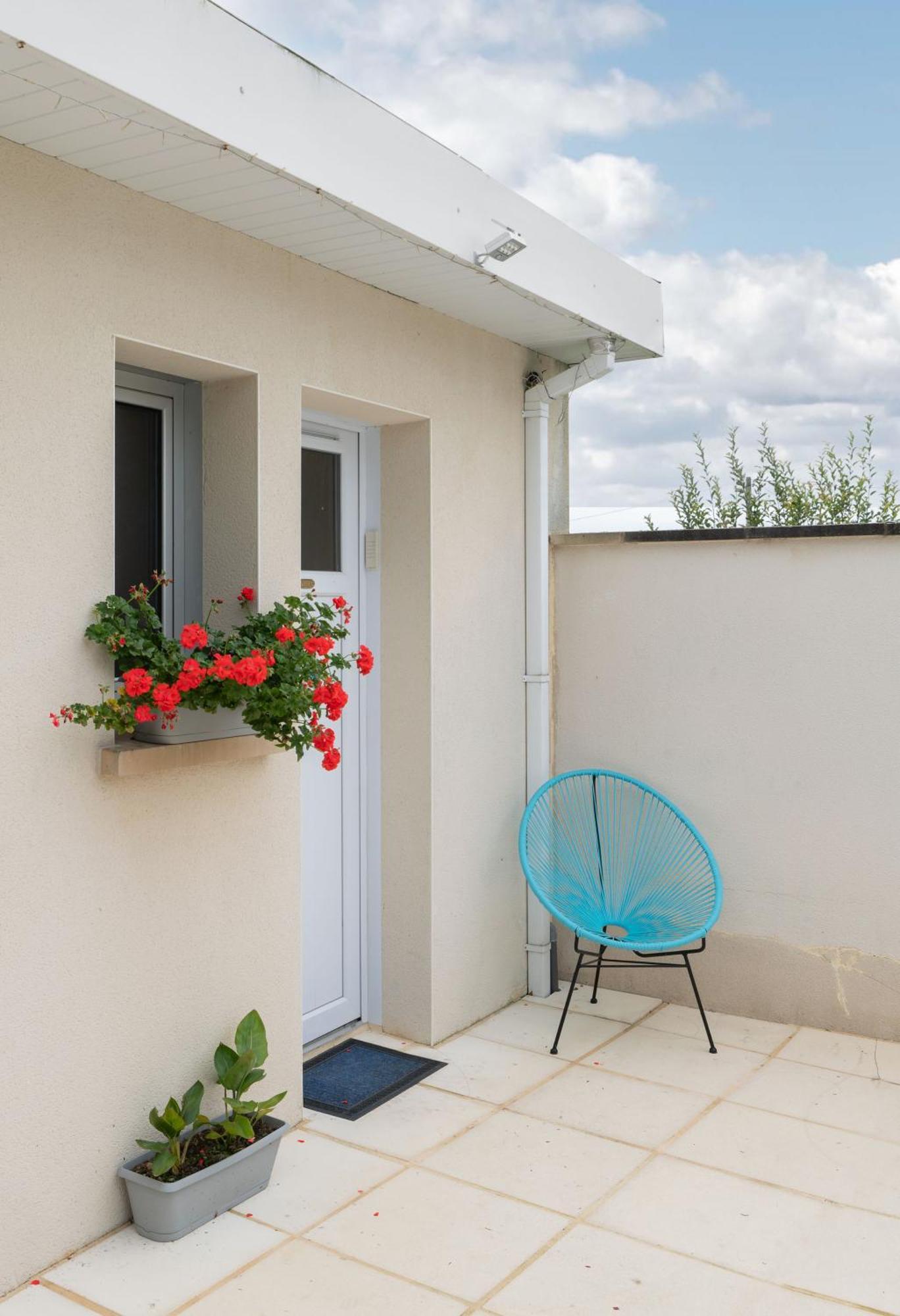La Petite Maison Gannat Exterior foto