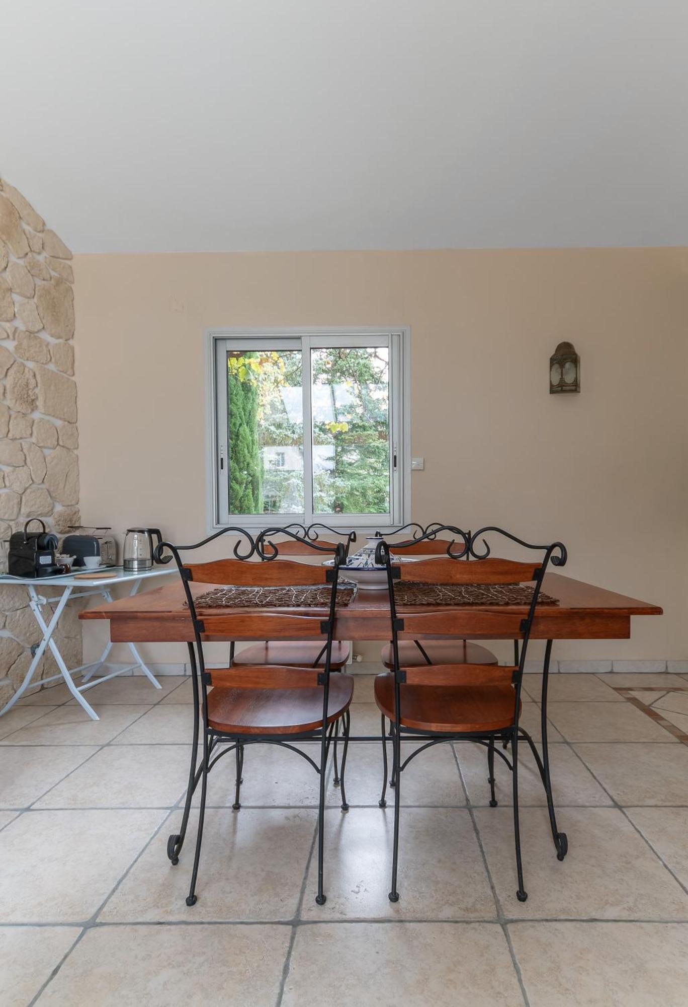 La Petite Maison Gannat Exterior foto